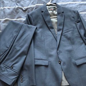 Banana republic men’s suit